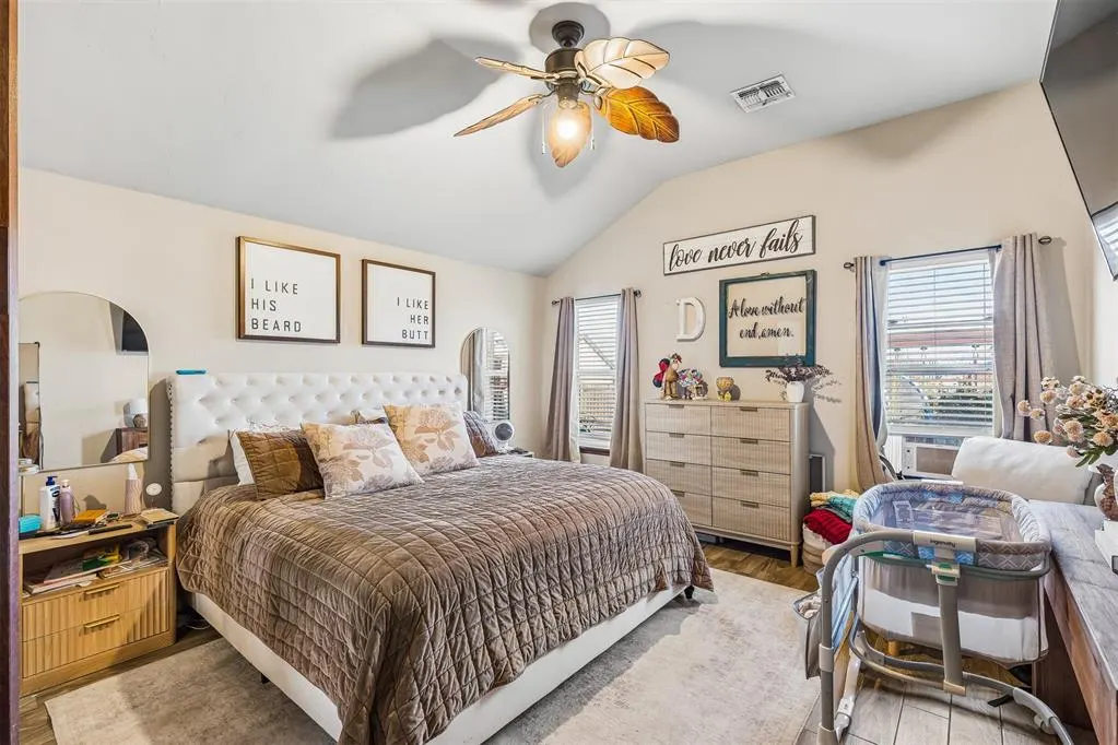 Photo 14 — 15928 Vicki Drive, Oklahoma City, OK 73170