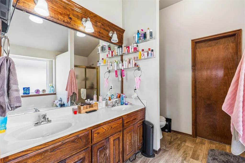 Photo 18 — 15928 Vicki Drive, Oklahoma City, OK 73170