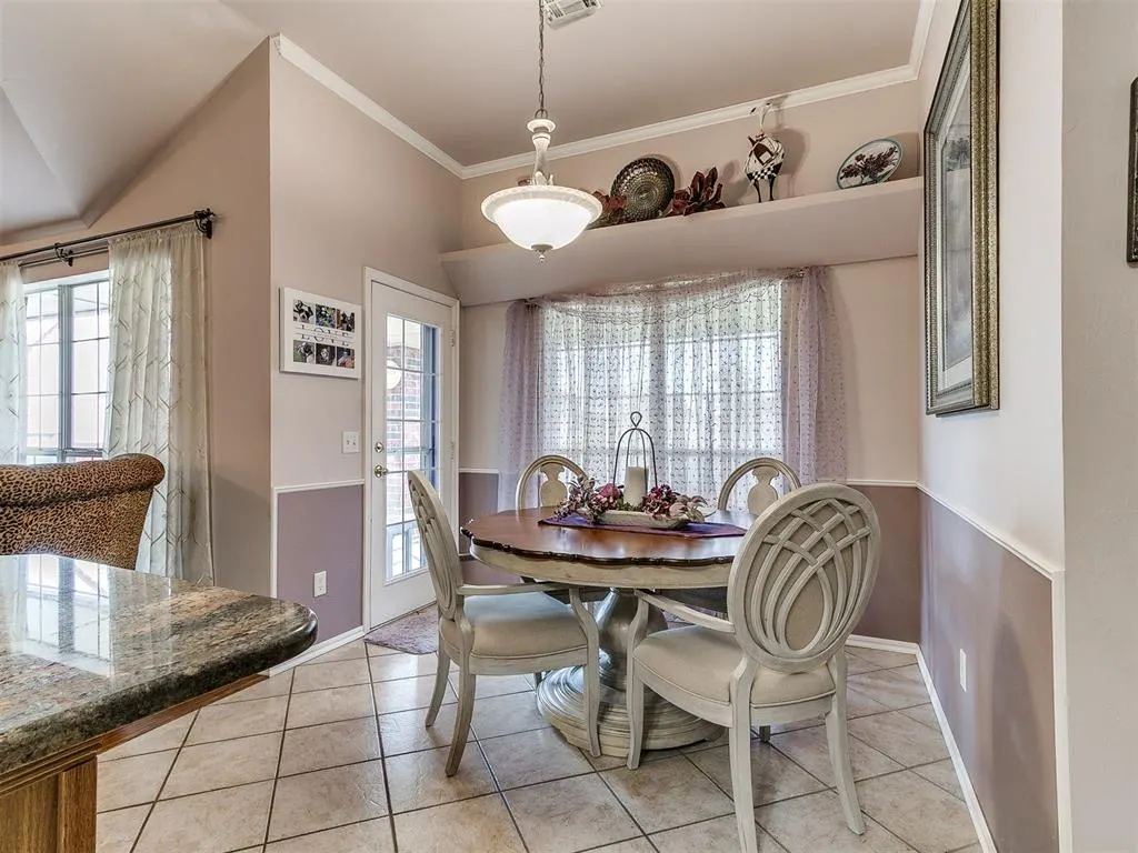 Photo 14 — 3300 Judy Terrace, Moore, OK 73160