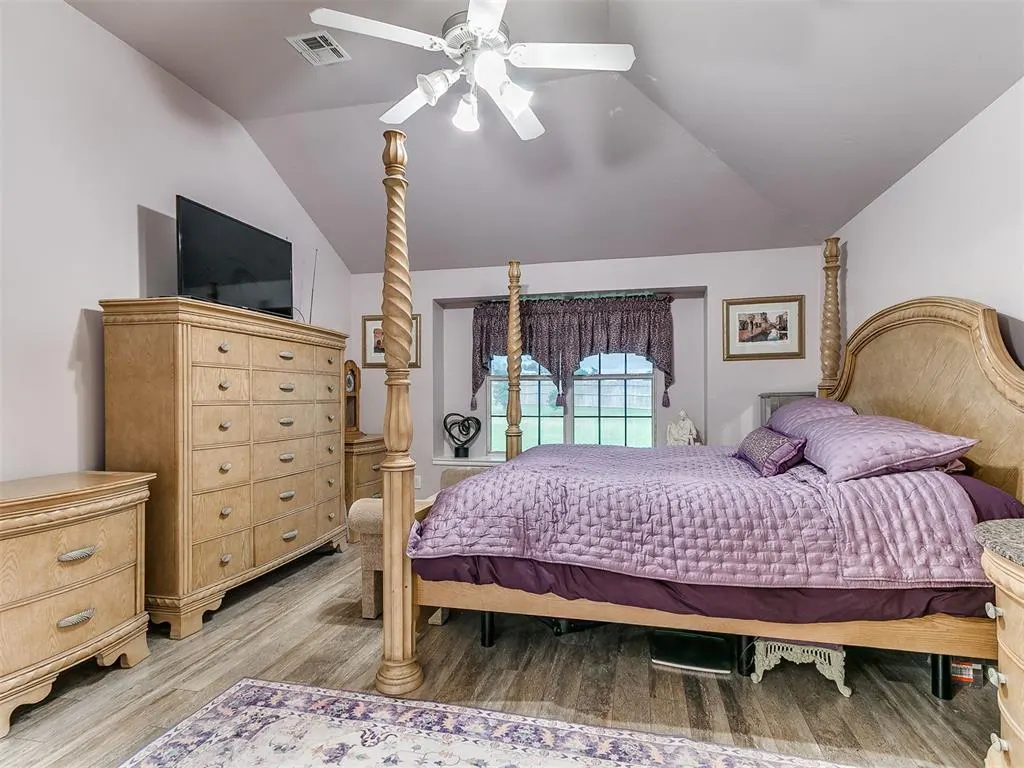 Photo 15 — 3300 Judy Terrace, Moore, OK 73160