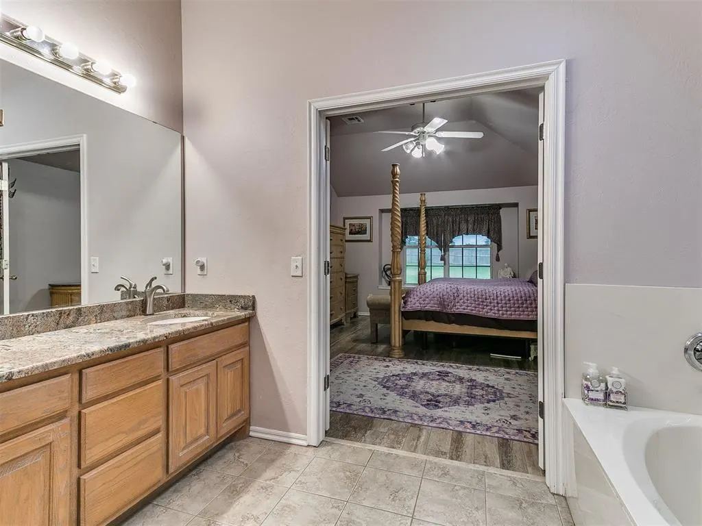 Photo 21 — 3300 Judy Terrace, Moore, OK 73160