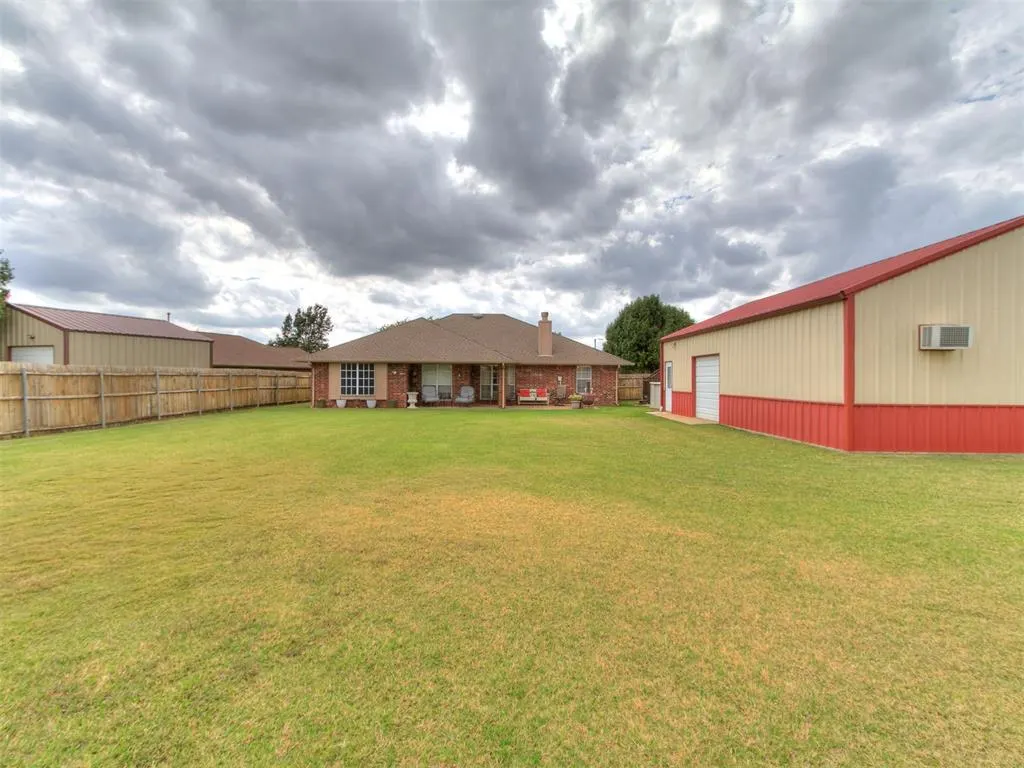 Photo 33 — 3300 Judy Terrace, Moore, OK 73160