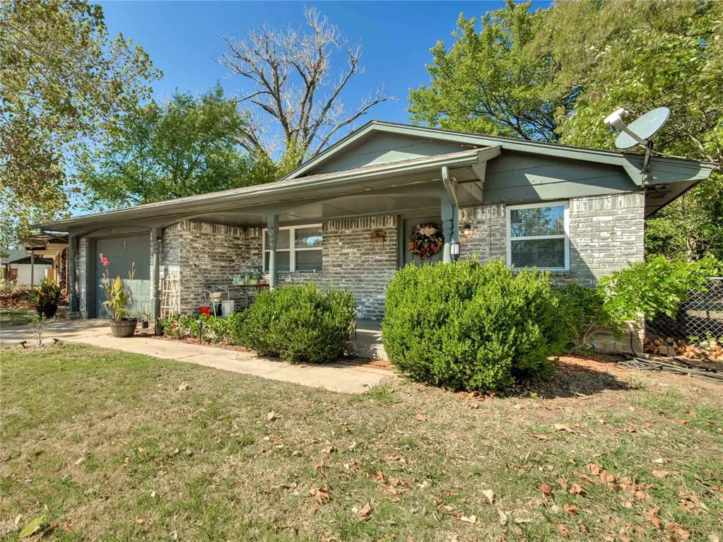 Photo 3 — 9813 NE 7th Street, Midwest City, OK 73130