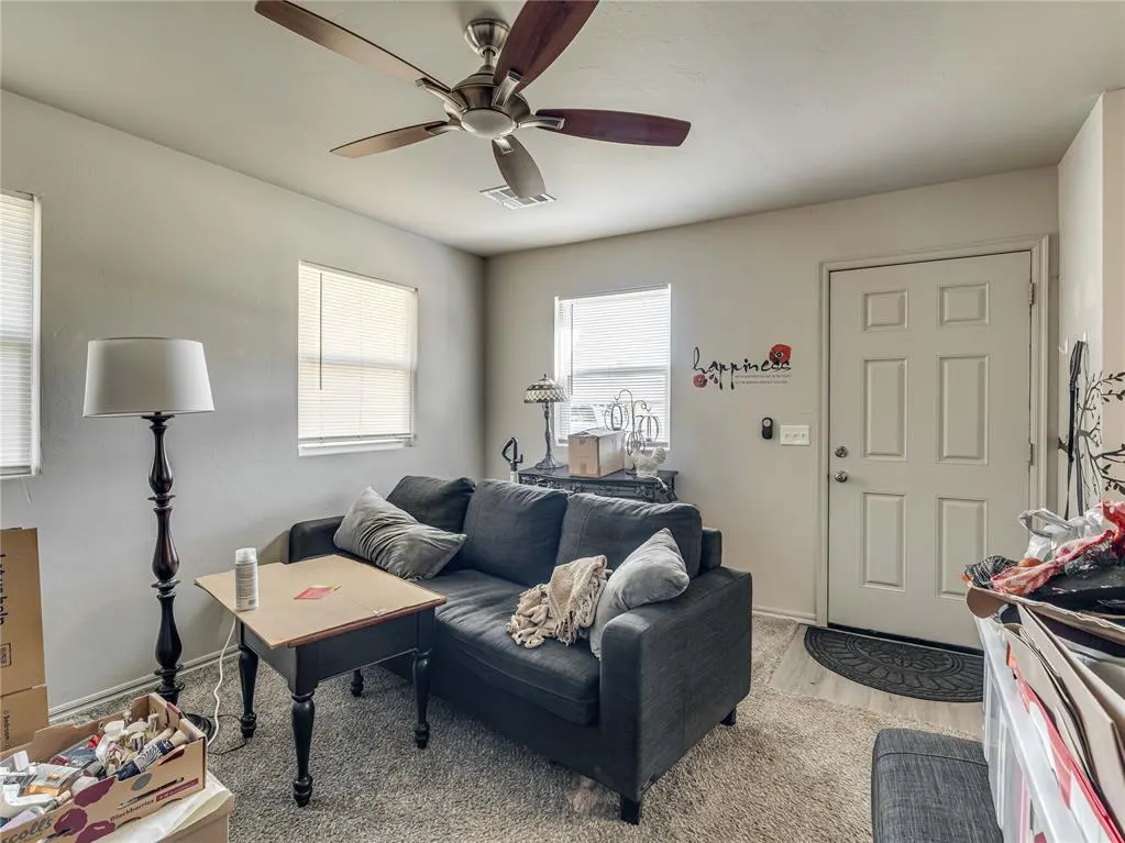 Photo 6 — 9813 NE 7th Street, Midwest City, OK 73130