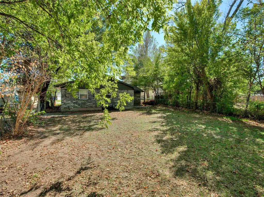 Photo 28 — 9813 NE 7th Street, Midwest City, OK 73130