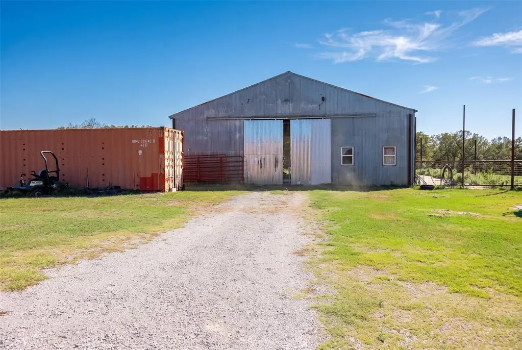 Photo 37 — 27253 N County Road 3200 Road, Wynnewood, OK 73098