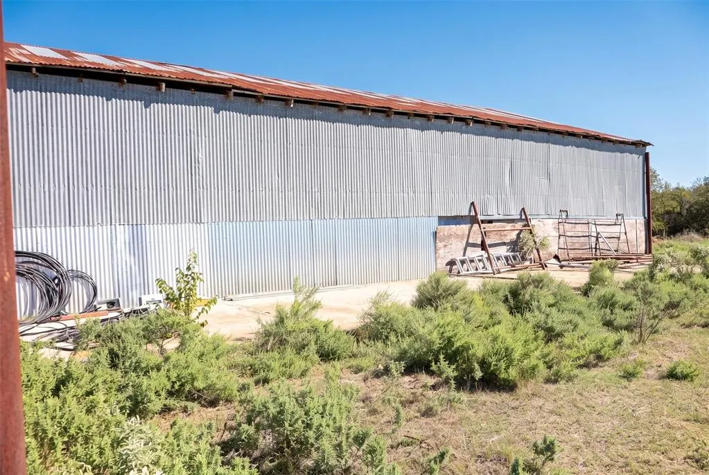 Photo 40 — 27253 N County Road 3200 Road, Wynnewood, OK 73098