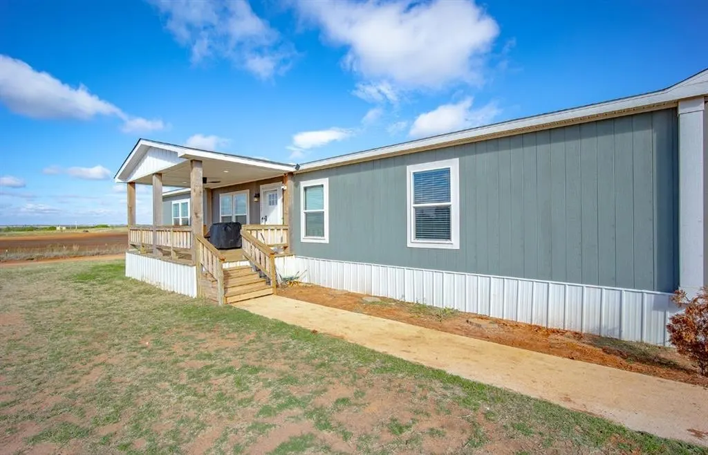 Photo 2 — 12 Mimosa Lane, Alex, OK 73002