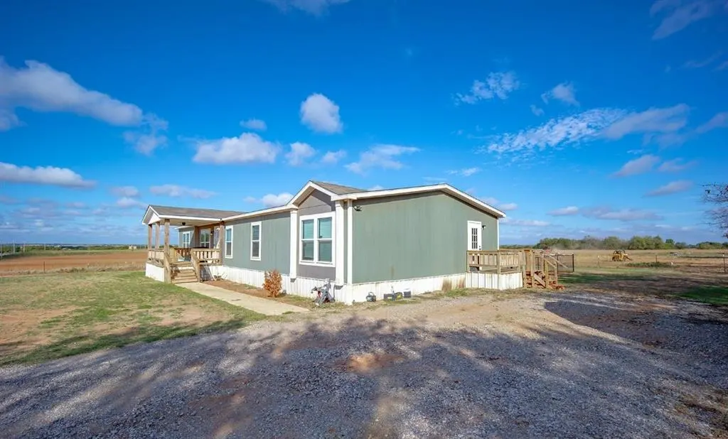 Photo 3 — 12 Mimosa Lane, Alex, OK 73002