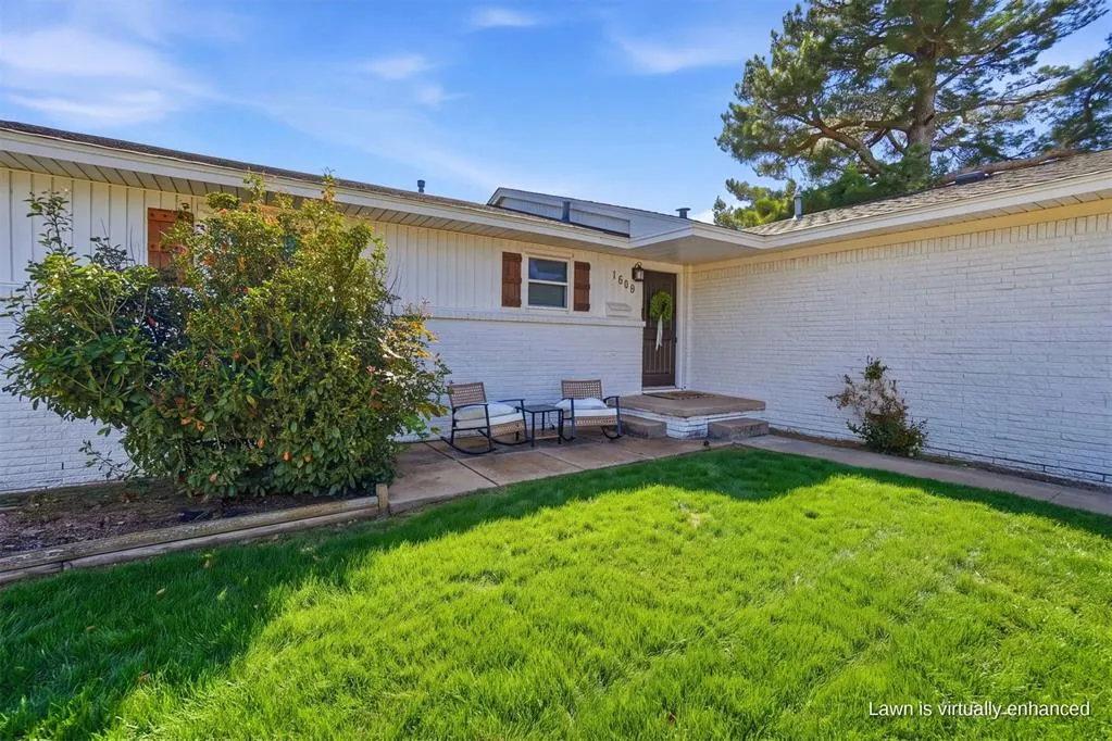 Photo 4 — 1608 Wilson Street, Altus, OK 73521