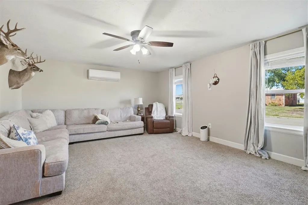 Photo 10 — 1608 Wilson Street, Altus, OK 73521