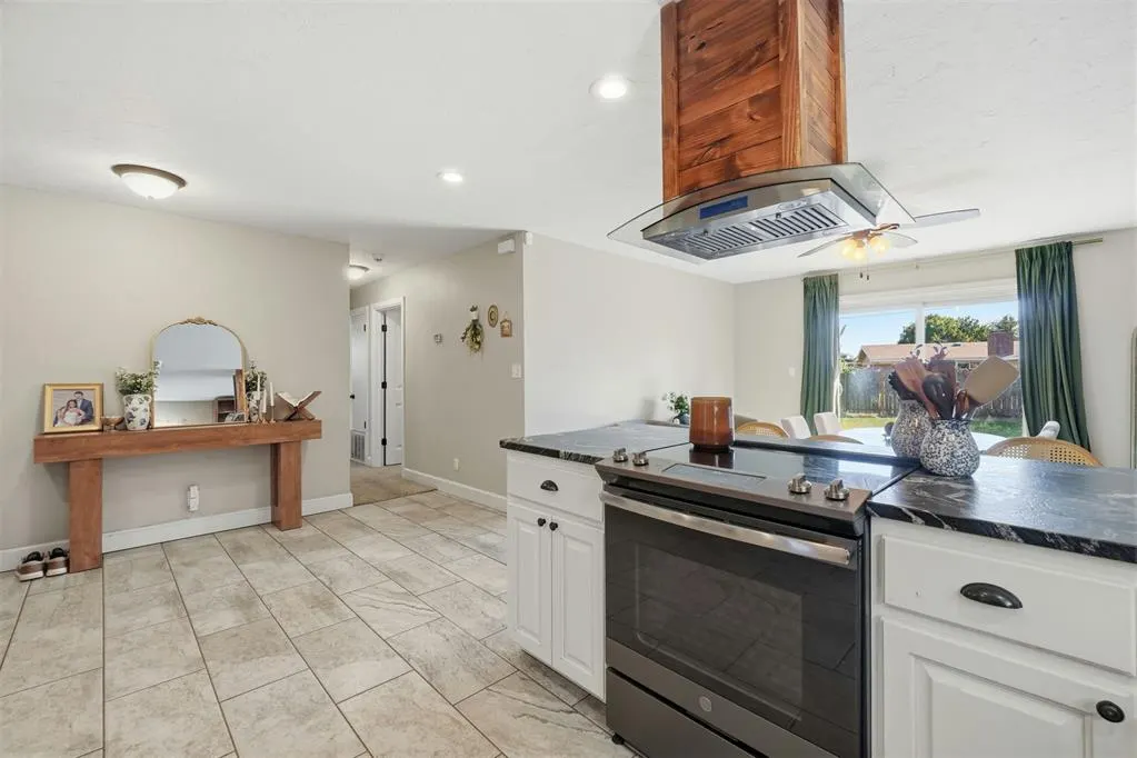 Photo 18 — 1608 Wilson Street, Altus, OK 73521