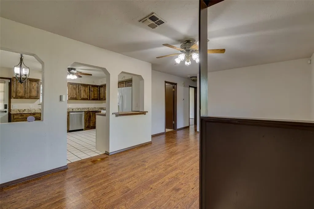 Photo 6 — 2321 County Road 1268, Blanchard, OK 73010