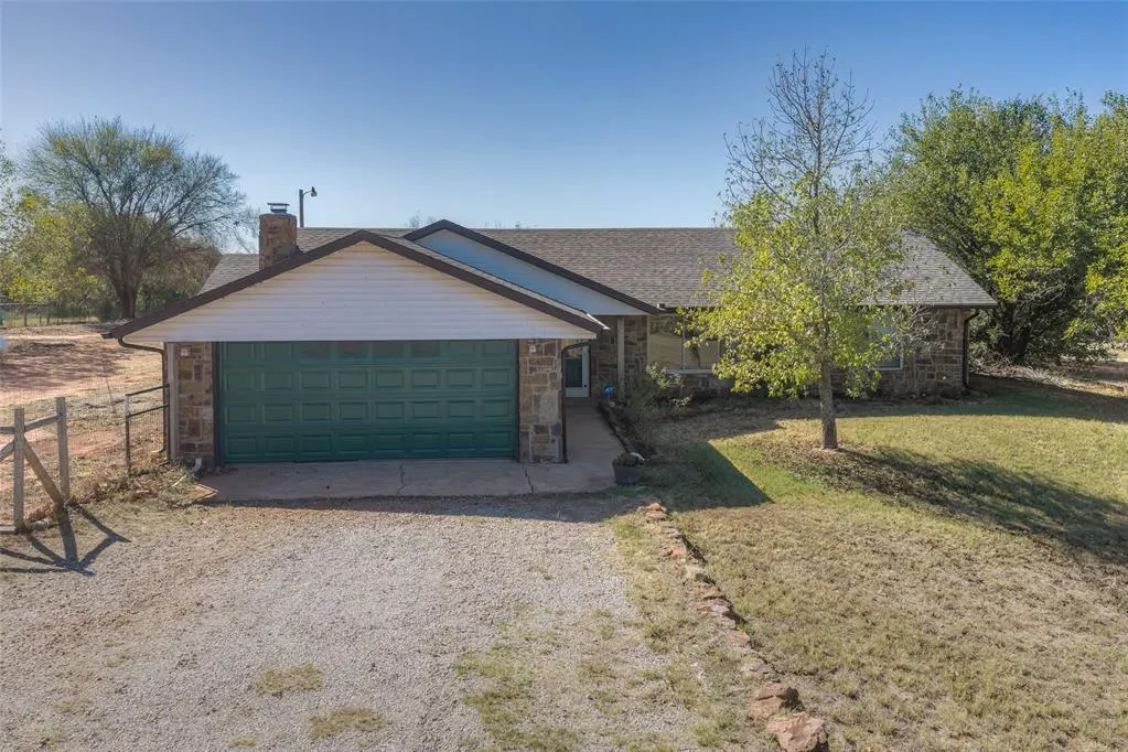 Photo 49 — 2321 County Road 1268, Blanchard, OK 73010