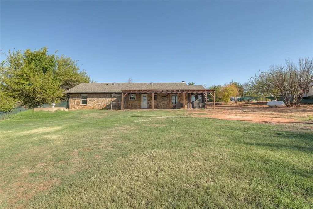Photo 47 — 2321 County Road 1268, Blanchard, OK 73010