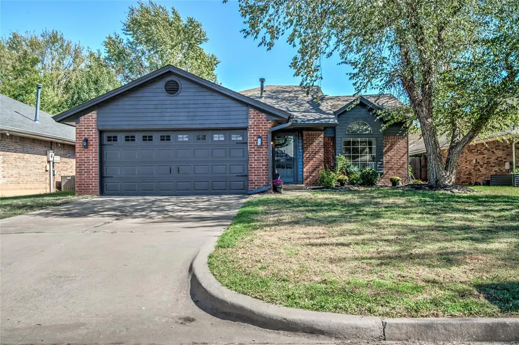 Front exterior — 17108 Sunny Hollow Road, Edmond, OK 73012