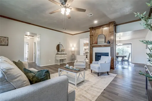 Photo 3 — 17108 Sunny Hollow Road, Edmond, OK 73012