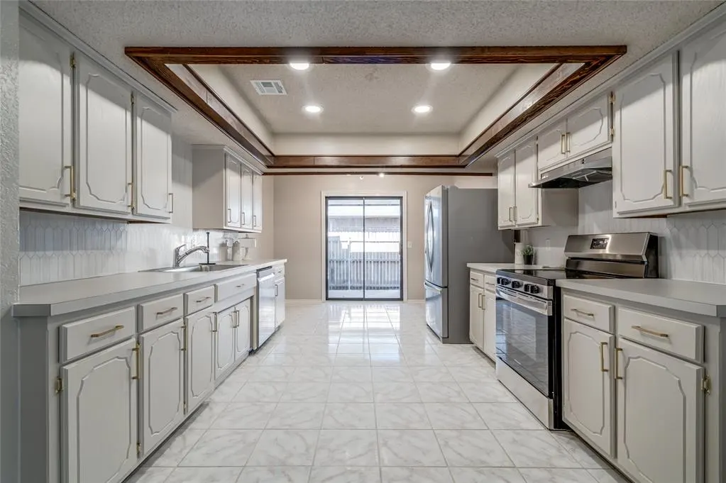 Photo 18 — 17108 Sunny Hollow Road, Edmond, OK 73012