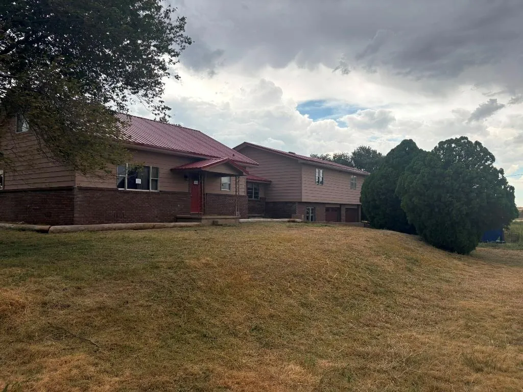 Front exterior — 26266 Ns 146 Road, Beaver, OK 73932