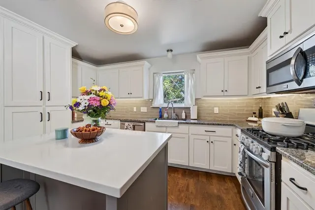 Photo 5 — 2832 Manchester Drive, Oklahoma City, OK 73120
