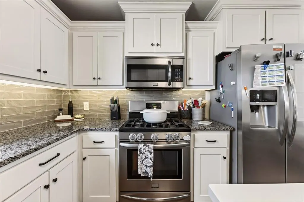 Photo 18 — 2832 Manchester Drive, Oklahoma City, OK 73120