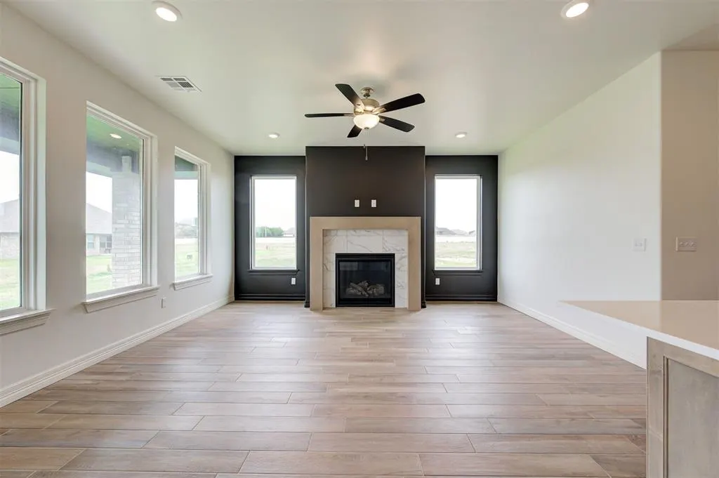 Photo 10 — 7713 Wilshire Woods Drive, Yukon, OK 73099