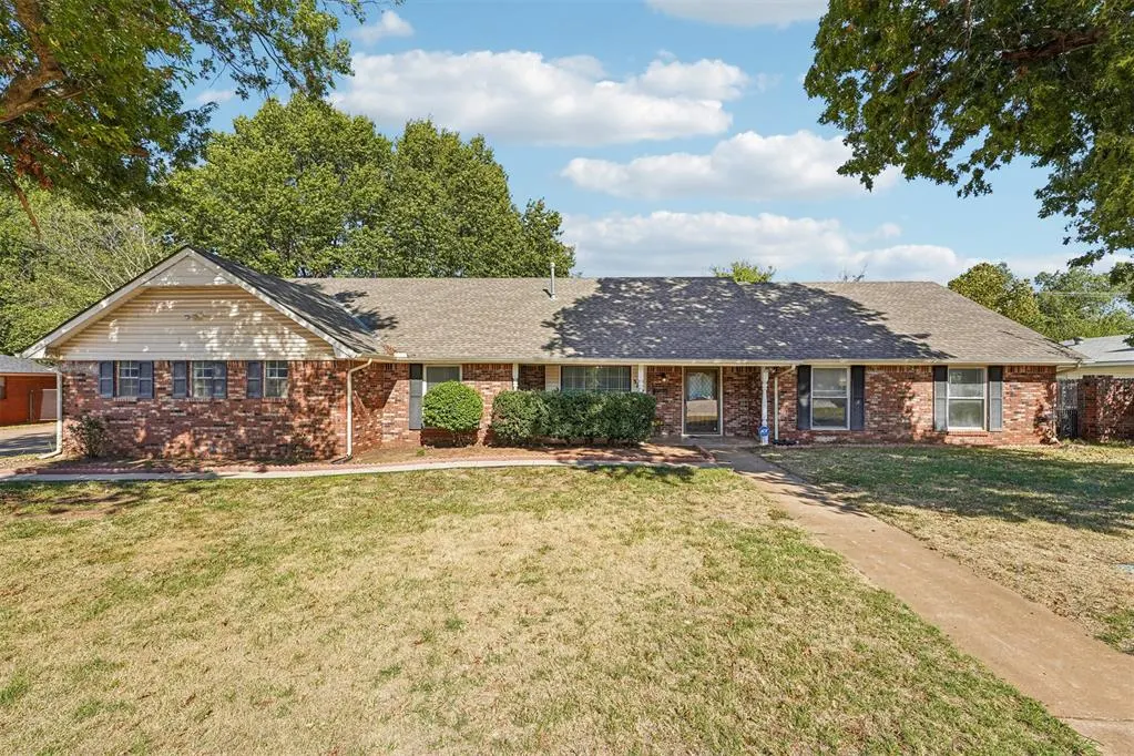 Front exterior — 3737 Rolling Lane, Midwest City, OK 73110