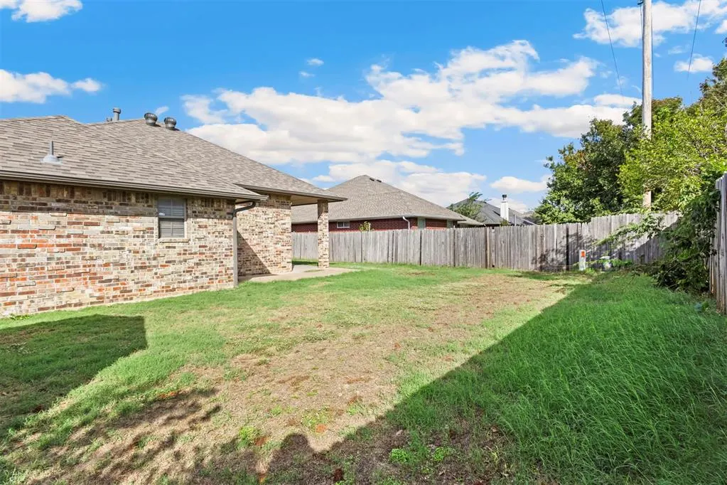 Photo 36 — 2004 NW 172nd Street, Edmond, OK 73012
