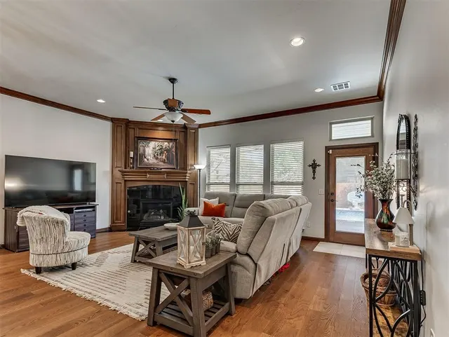 Photo 7 — 7000 Stinchcomb Drive, Oklahoma City, OK 73132