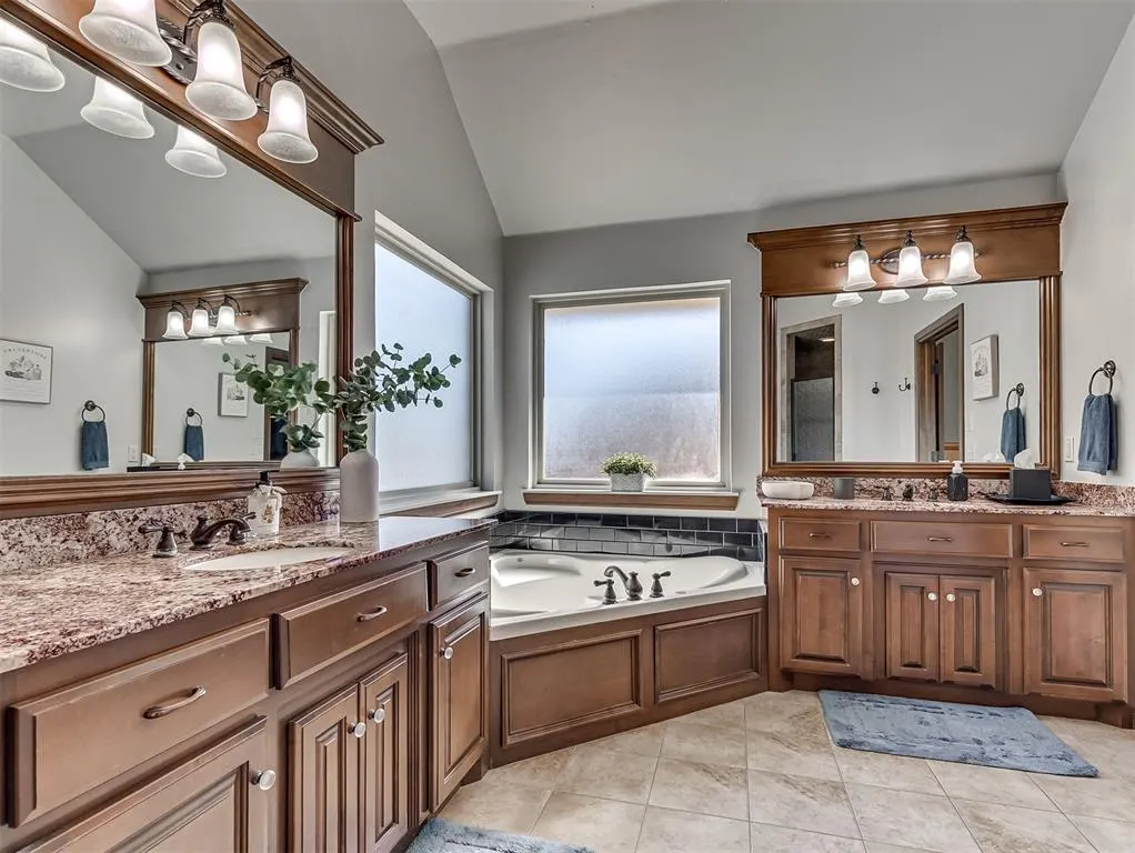 Photo 32 — 7000 Stinchcomb Drive, Oklahoma City, OK 73132