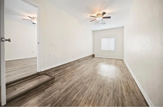 Photo 3 — 753 SW 3rd Street, Moore, OK 73160
