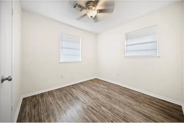 Photo 7 — 753 SW 3rd Street, Moore, OK 73160
