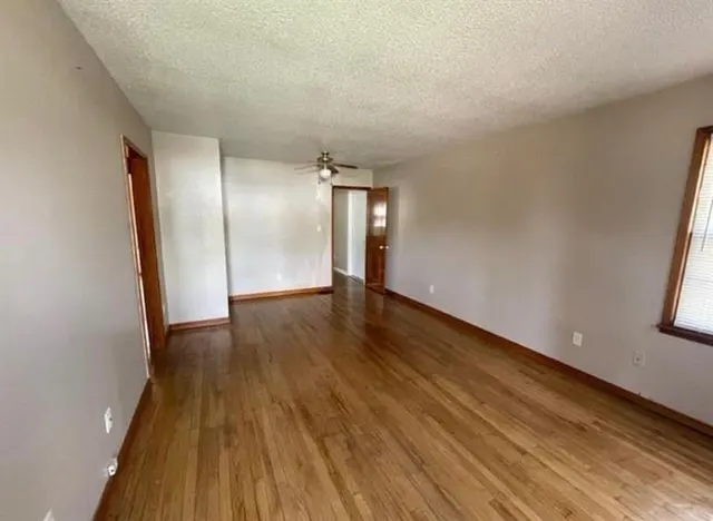 Photo 2 — 4016 SE 24th Street, Del City, OK 73115