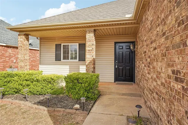 Photo 3 — 6009 SE 70th Street, Oklahoma City, OK 73135
