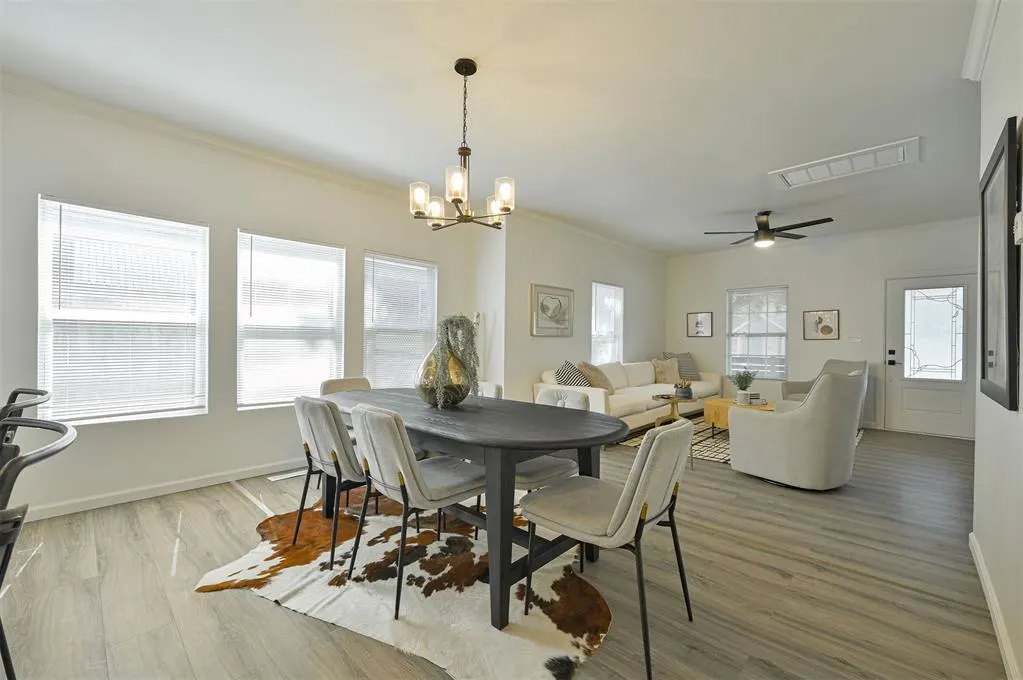 Photo 13 — 1609 NW 11th Street, Oklahoma City, OK 73106