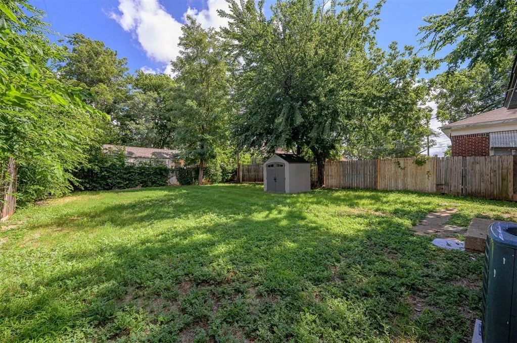 Photo 39 — 1609 NW 11th Street, Oklahoma City, OK 73106