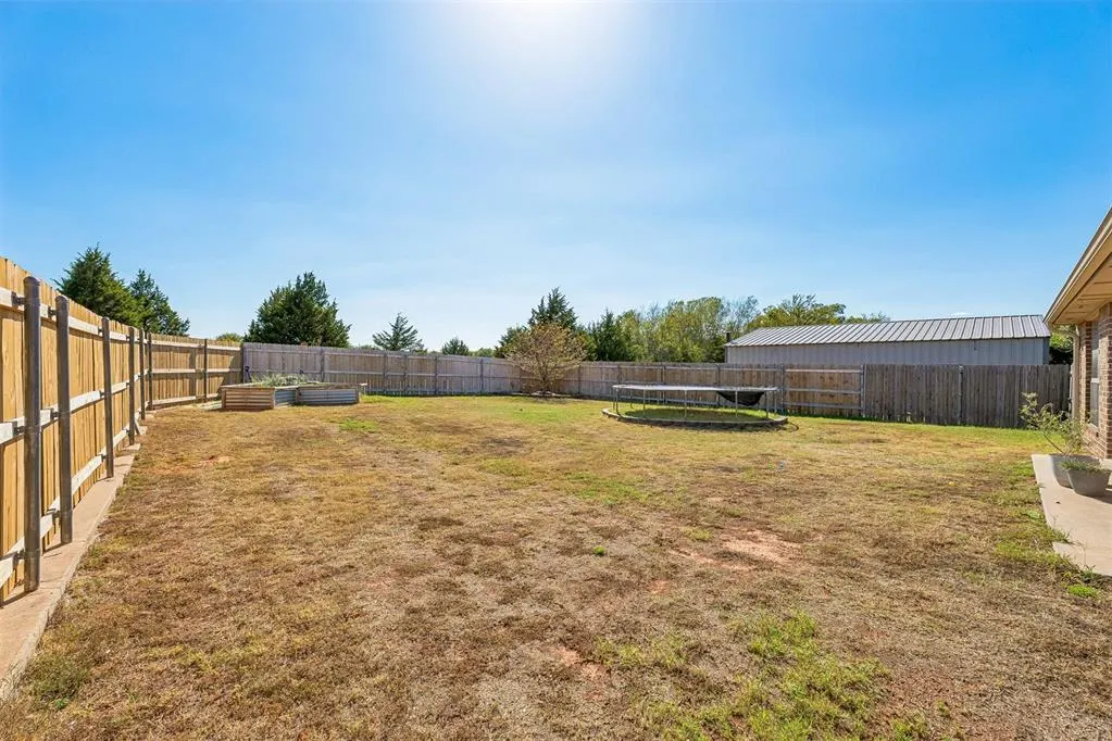 Photo 37 — 1941 County Road 1212, Tuttle, OK 73089