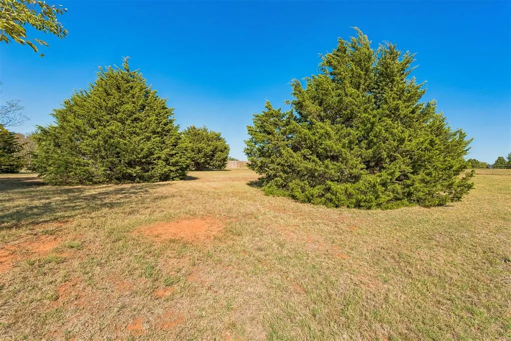 Photo 45 — 1941 County Road 1212, Tuttle, OK 73089