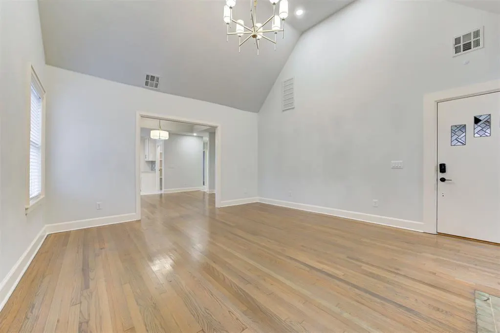 Photo 9 — 2208 N Indiana Avenue, Oklahoma City, OK 73106