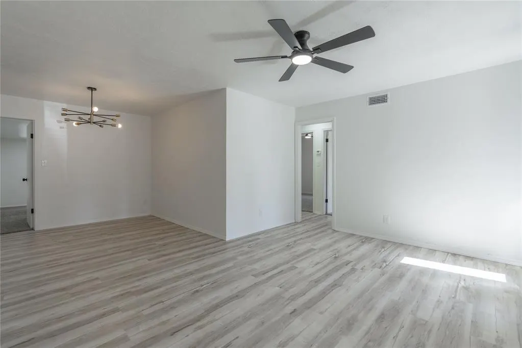 Photo 5 — 4409 SE 20th Street, Del City, OK 73115