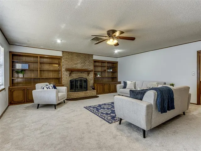 Photo 2 — 712 W Silver Meadow Drive, Midwest City, OK 73110
