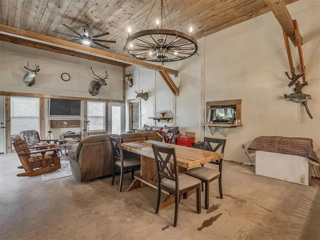 Photo 17 — 377056 E 1040 Road, Okemah, OK 74859-6002