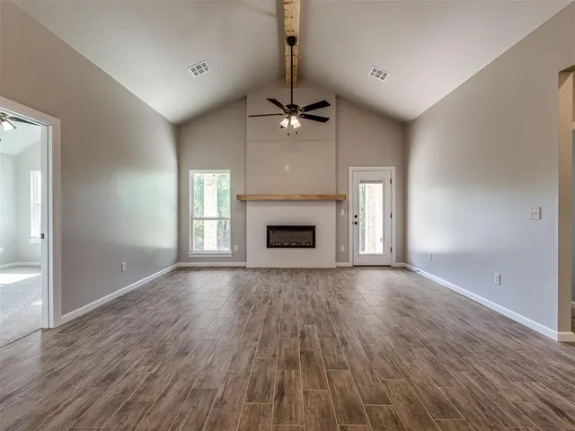 Photo 2 — 12004 Rockbed Drive, Yukon, OK 73099