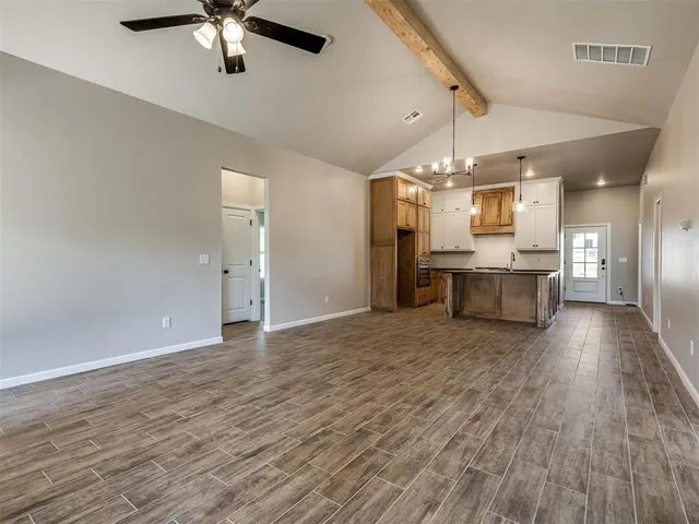 Photo 4 — 12004 Rockbed Drive, Yukon, OK 73099