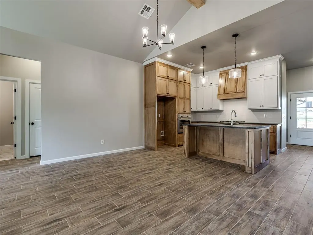 Photo 16 — 12004 Rockbed Drive, Yukon, OK 73099