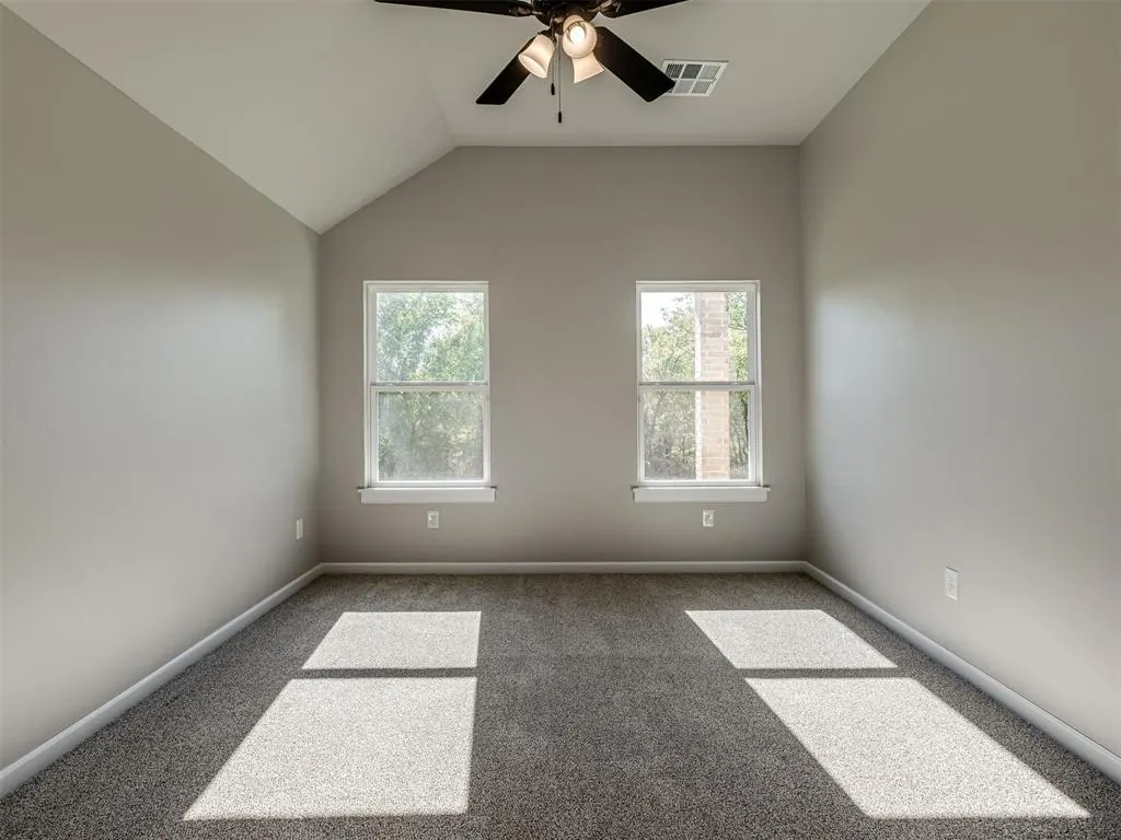 Photo 18 — 12004 Rockbed Drive, Yukon, OK 73099