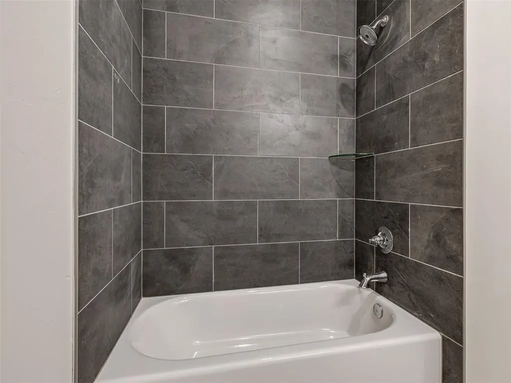 Photo 33 — 12004 Rockbed Drive, Yukon, OK 73099