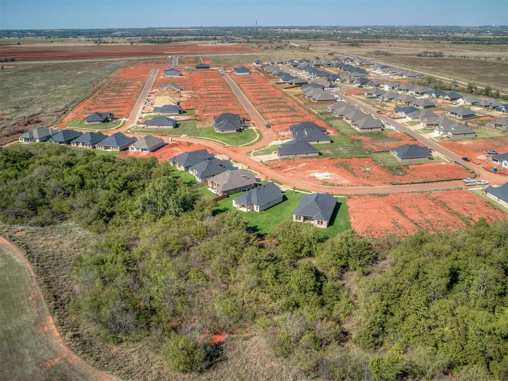 Photo 46 — 12004 Rockbed Drive, Yukon, OK 73099