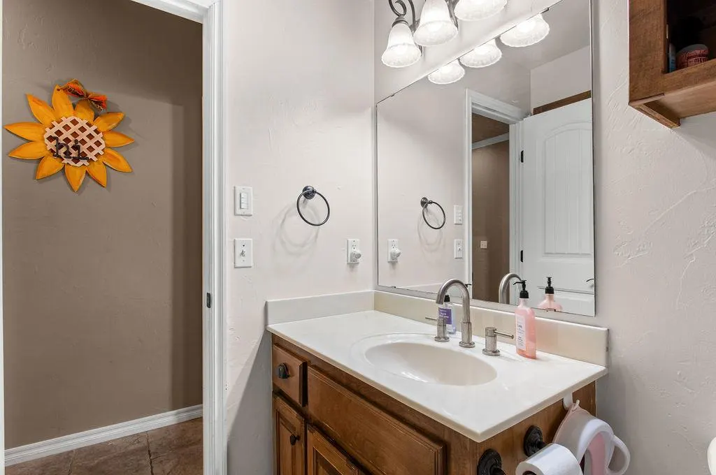 Photo 41 — 1712 Pecan Crossing Drive, Shawnee, OK 74804