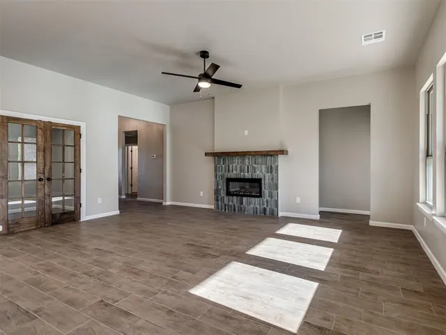 Photo 4 — 12008 Rockbed Drive, Yukon, OK 73099